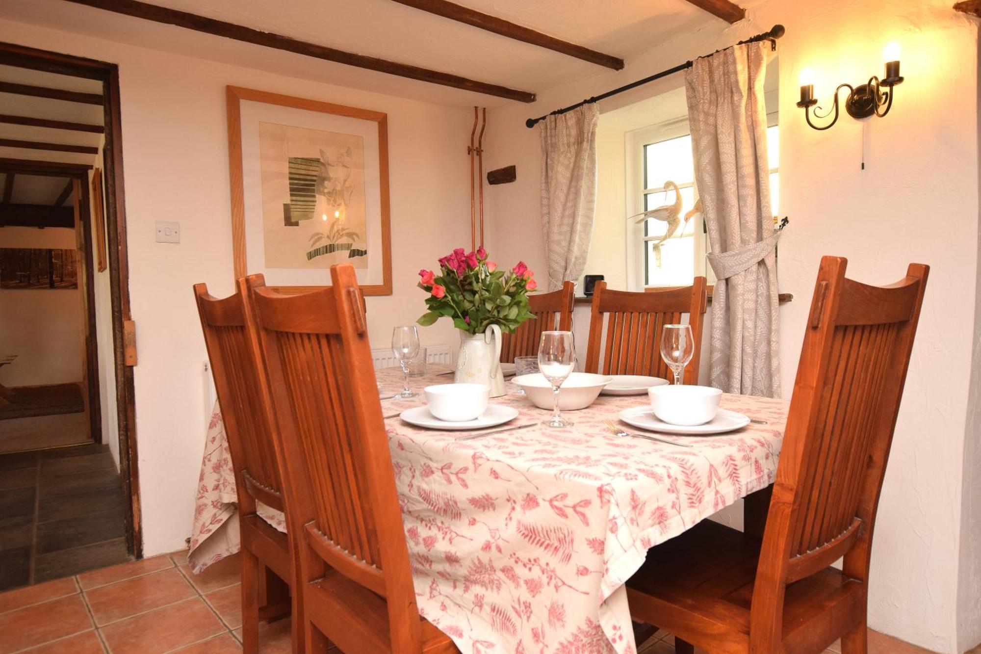 Award Winning Lower Whitsleigh Farm Cottage Roborough Bagian luar foto